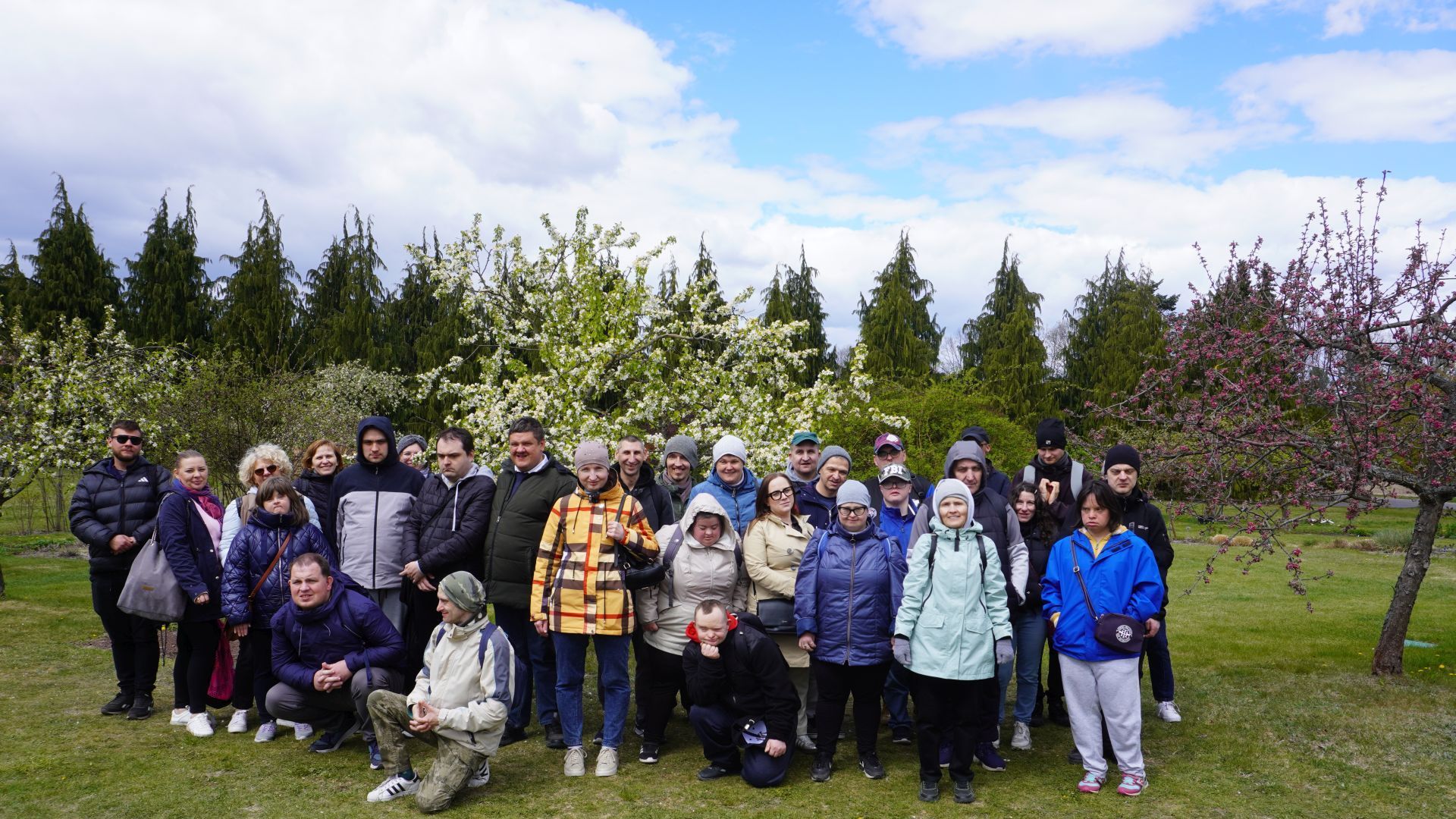 Uczestnicy PŚDS w Ogrodzie Botanicznym w Powsinie.